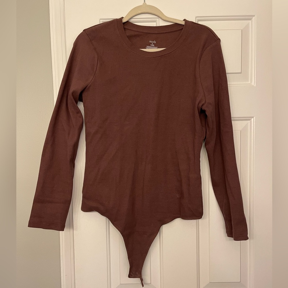 nuuds ribbed body suit size xl in color coffee